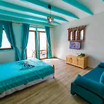 Homestay Casiblanca *